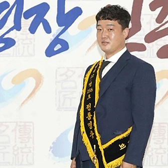 이관, 이장 사진